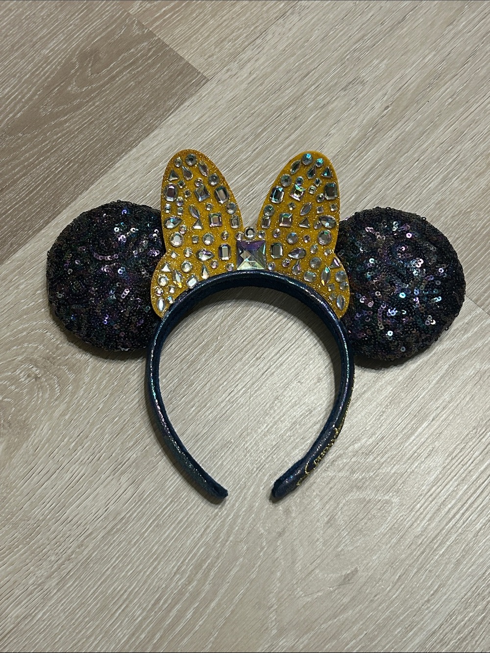 Disney Walt Disney Parks 50th Anniversary Bejeweled Bow Minnie Mouse Ears